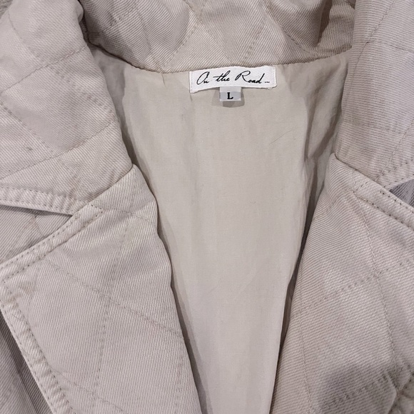 On the Road Cream Color Quilted Jacket size L - Picture 2 of 6